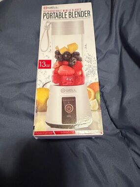 E-Well White Portable 13oz Rechargeable Blender